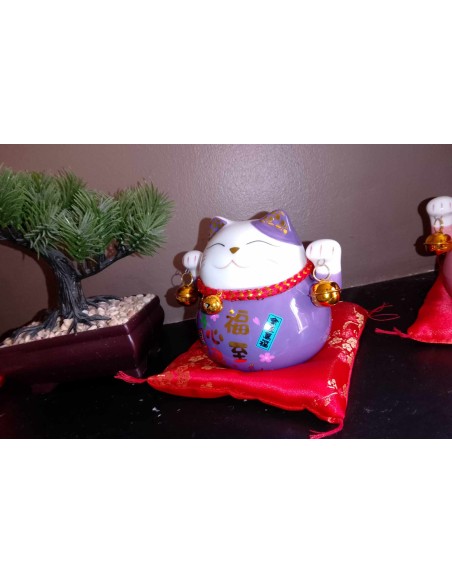 Maneki Neko violet